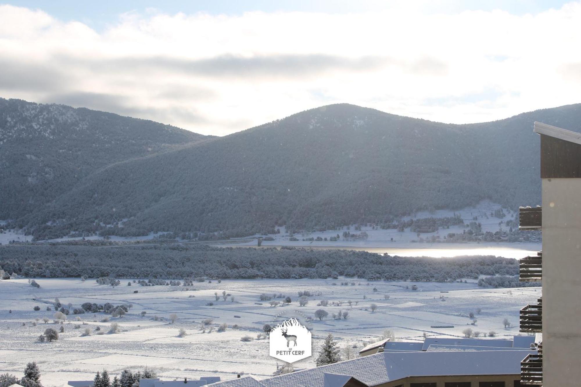 Le Petit Ours & Le Petit Cerf - Studios Vue Lac & Montagnes Les Angles  Exterior foto